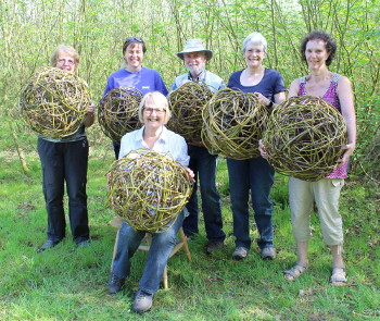 make a willow ball with Guy Lambourne of Wassledine