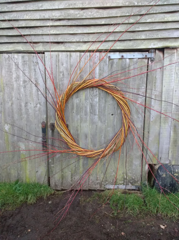 A 1 metre diameter willow wreath with lots of extra willow sprays - Wassledine